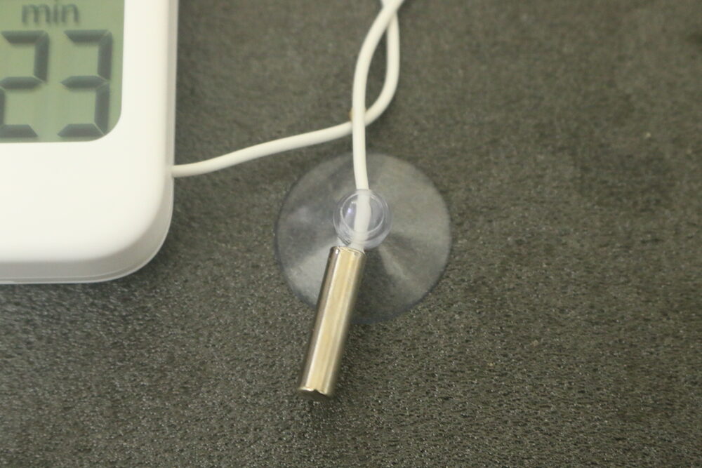 センサー部とキスゴム